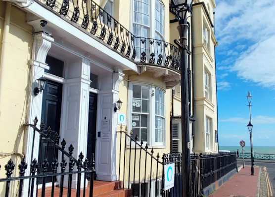 Central Wave Brighton 1