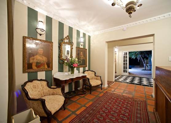 Baruch Guesthouse on Lovell 1