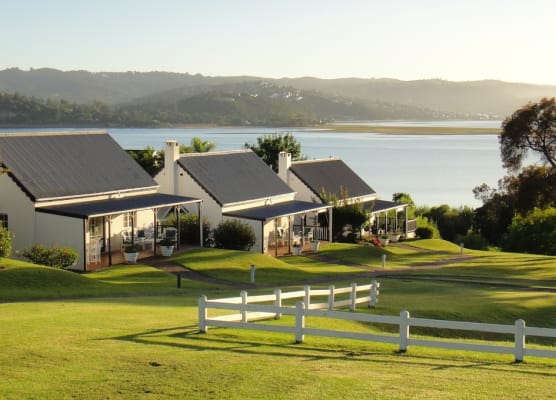 Belvidere Manor Lagoonside Cottages 1