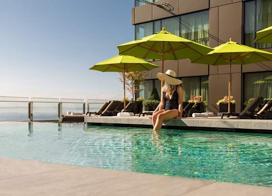 Four Seasons Hotel Seattle 1