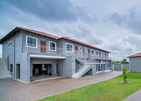 Khayalami Hotel - Emalahleni 1