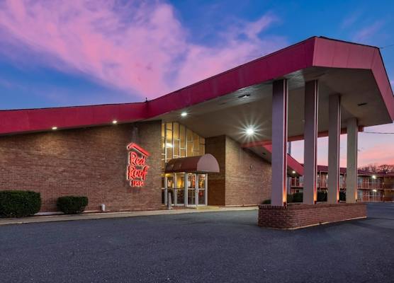 Red Roof Inn Marion, VA 1