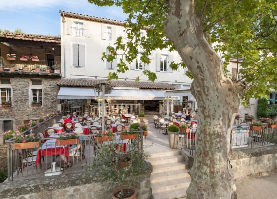 Hotel Restaurant des Maures 1