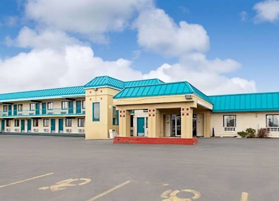 Utica Stay Inn 1