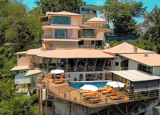 Issimo Suites (Adults Only) 1