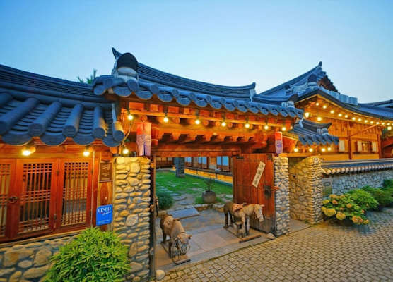 Hanok Gotaek Goeul 1