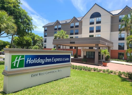 Holiday Inn Express & Suites FT LAUDERDALE N - EXEC AIRPORT by IHG 1