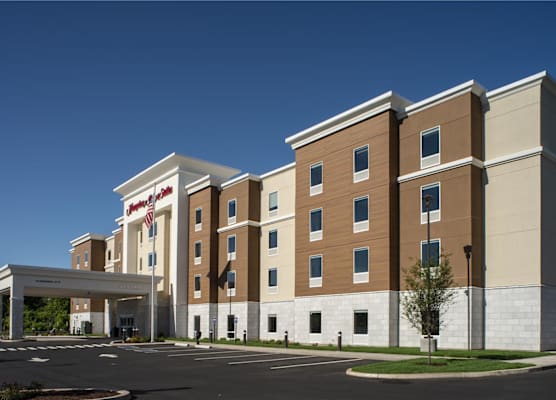 Hampton Inn & Suites Rocky Hill - Hartford South 1