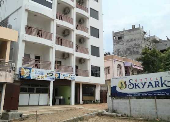 Hotel Skyark 1