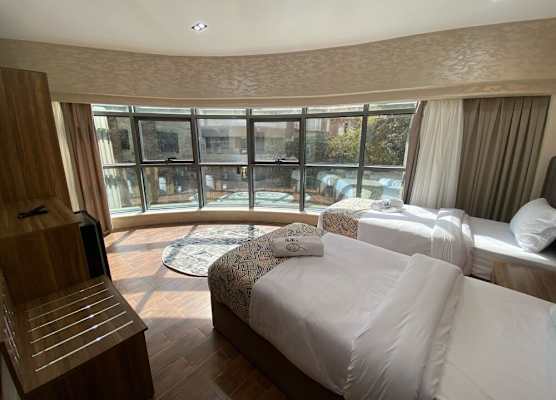 Golden Season Hotel 1