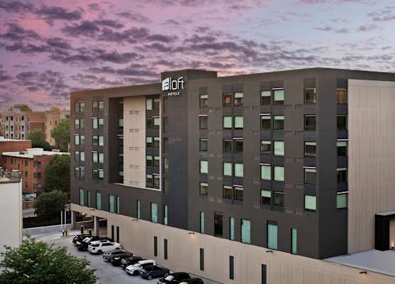 Aloft by Marriott Kansas City Country Club Plaza 1