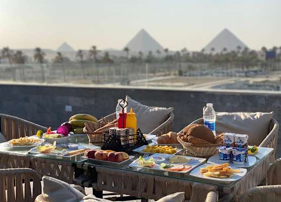 Galleria Pyramids View Hotel 1