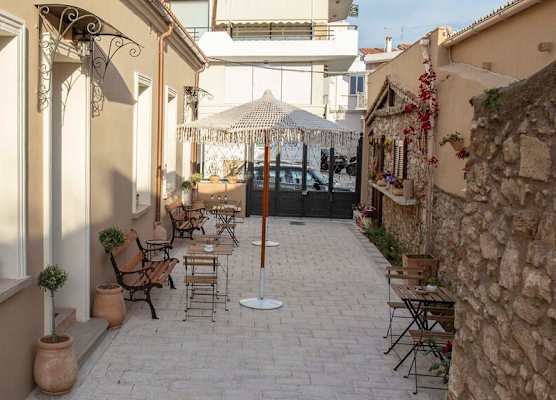 Strofilia Guest House 1