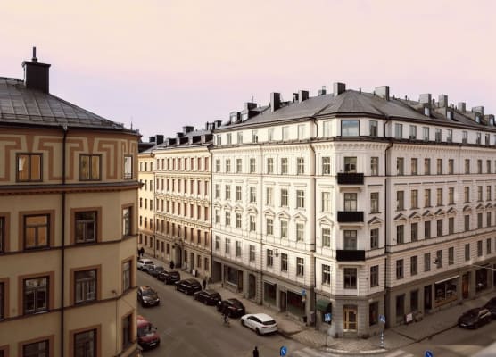 Stockholm City Chic-1-Bedroom Loft for 3 - 914 1