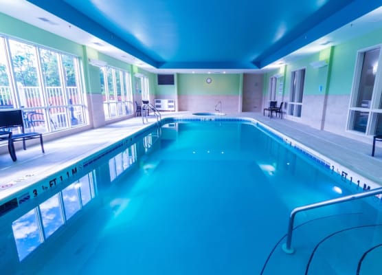Holiday Inn Express & Suites CRESTVIEW SOUTH I-10 by IHG 1