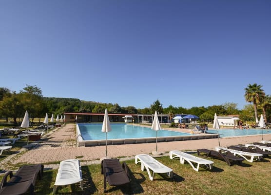 Centro Vacanze - Garden River 1