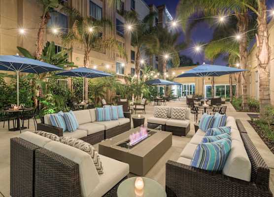 DoubleTree by Hilton Los Angeles - Commerce 1