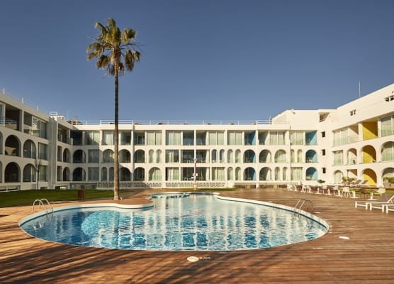 Ebano Hotel Apartments & Spa 1