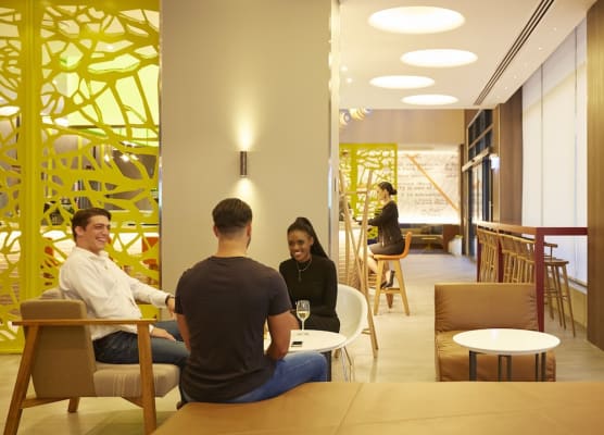Holiday Inn Express SYDNEY MACQUARIE PARK by IHG 1