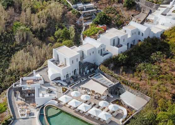 Danae Suites Santorini 1