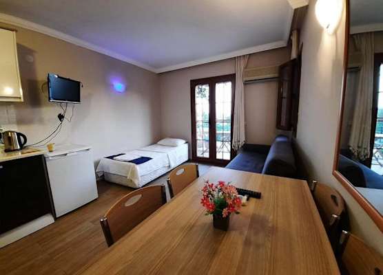 Dasis Hotel & Suites 1