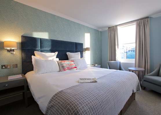 54 Queen's Gate Hotel 1
