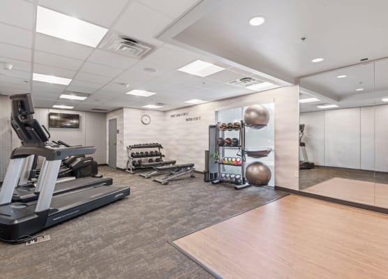 Fairfield Inn & Suites by Marriott Hickory 1