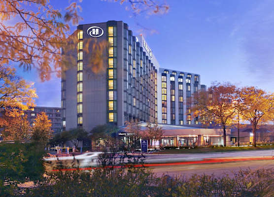 Hilton Rosemont/Chicago O'Hare 1