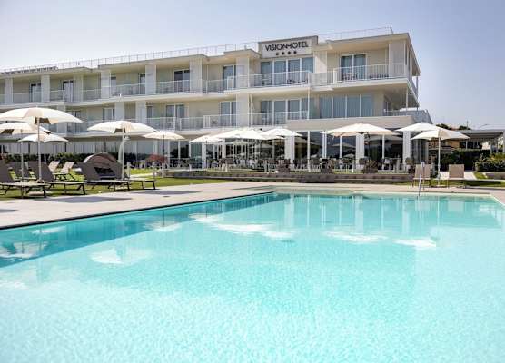 Vision Hotel 1