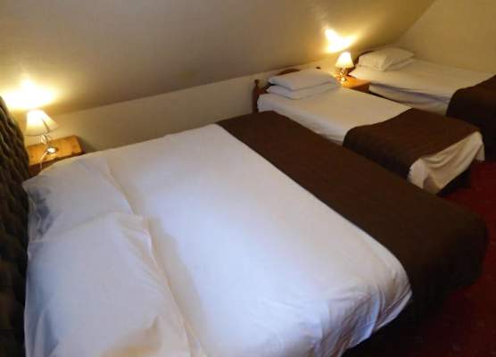 The Roundabout Hotel 1