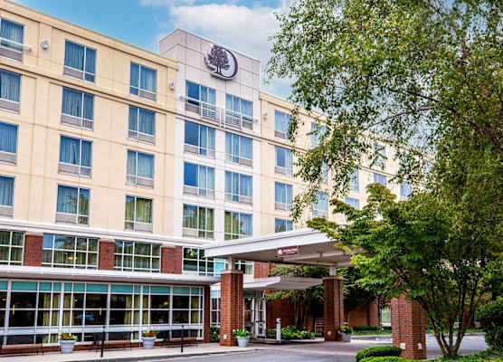 DoubleTree by Hilton Hotel Boston Bayside 1