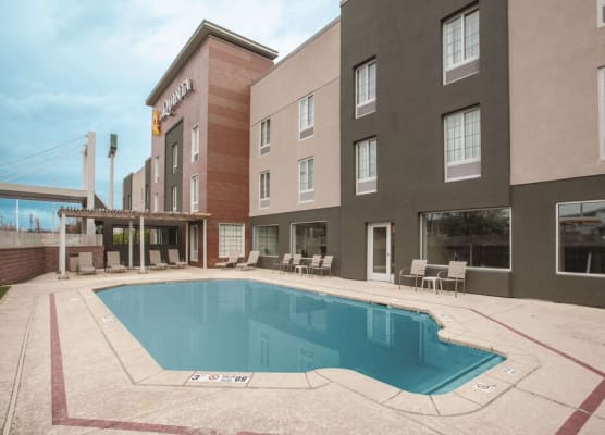La Quinta by Wyndham New Cumberland - Harrisburg 1
