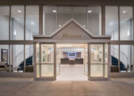 Baymont by Wyndham Des Moines North 1