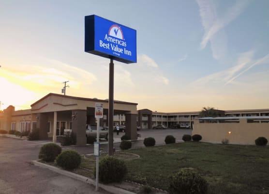 Americas Best Value Inn Hanford 1