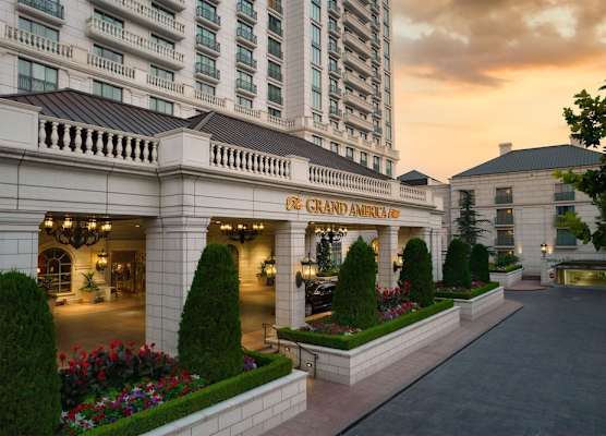 Grand America Hotel 1