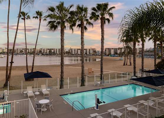 Jamaica Bay Inn Marina Del Rey Tapestry Collection by Hilton 1