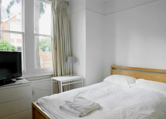 Kew Studios and Rooms 1