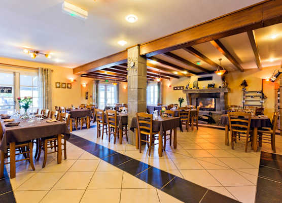 Logis Hôtel Restaurant Auberge du Bougnat 1