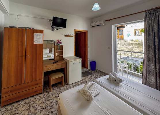 Skiathos Platis House 1