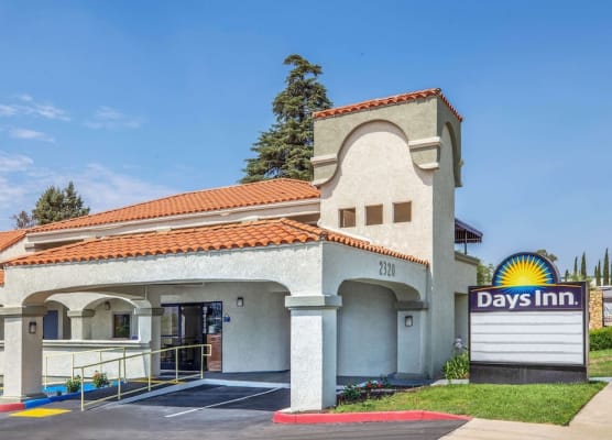 Days Inn by Wyndham Banning Casino/Outlet Mall 1