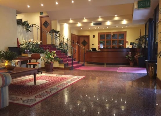 Savant Hotel 1