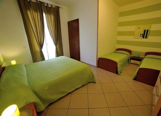 GREEN GARDEN BED & BREAKFAST 1