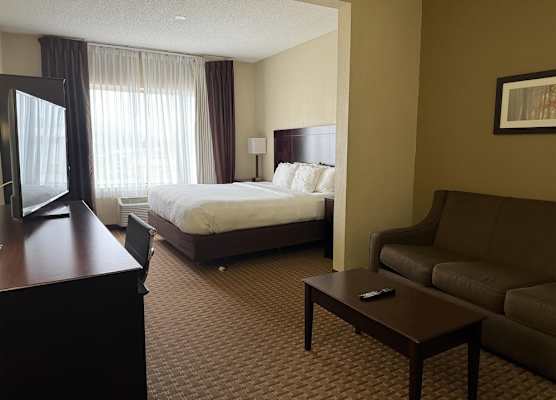 SureStay by Best Western Marion 1