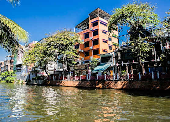 Bangkok Canale Home at Khaosarn 1