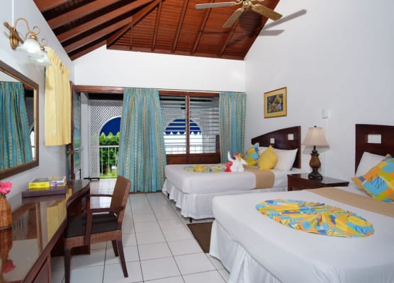 Hibiscus Lodge 1
