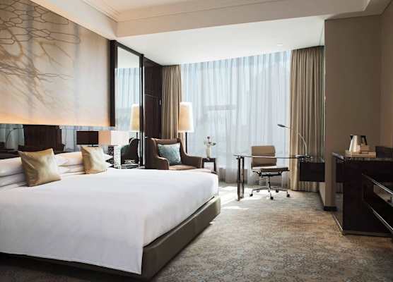Renaissance Shanghai Pudong Hotel 1