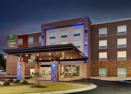 Holiday Inn Express & Suites DAWSONVILLE by IHG 1