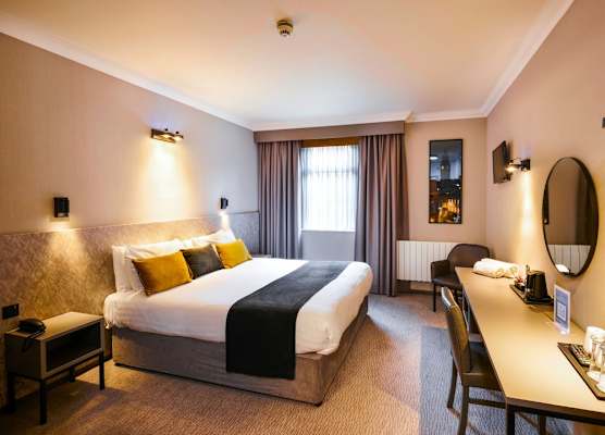 The Royal Toby Hotel 1