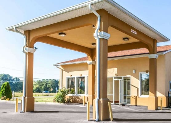 Quality Inn & Suites Cartersville North 1