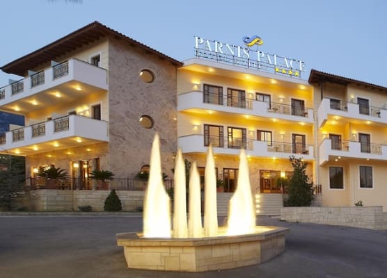 PARNIS PALACE Hotel Suites 1